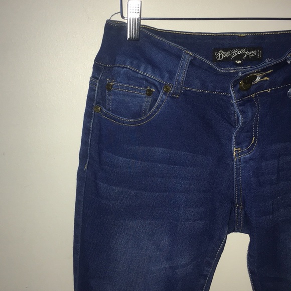 Blue Jeans - Picture 3 of 3